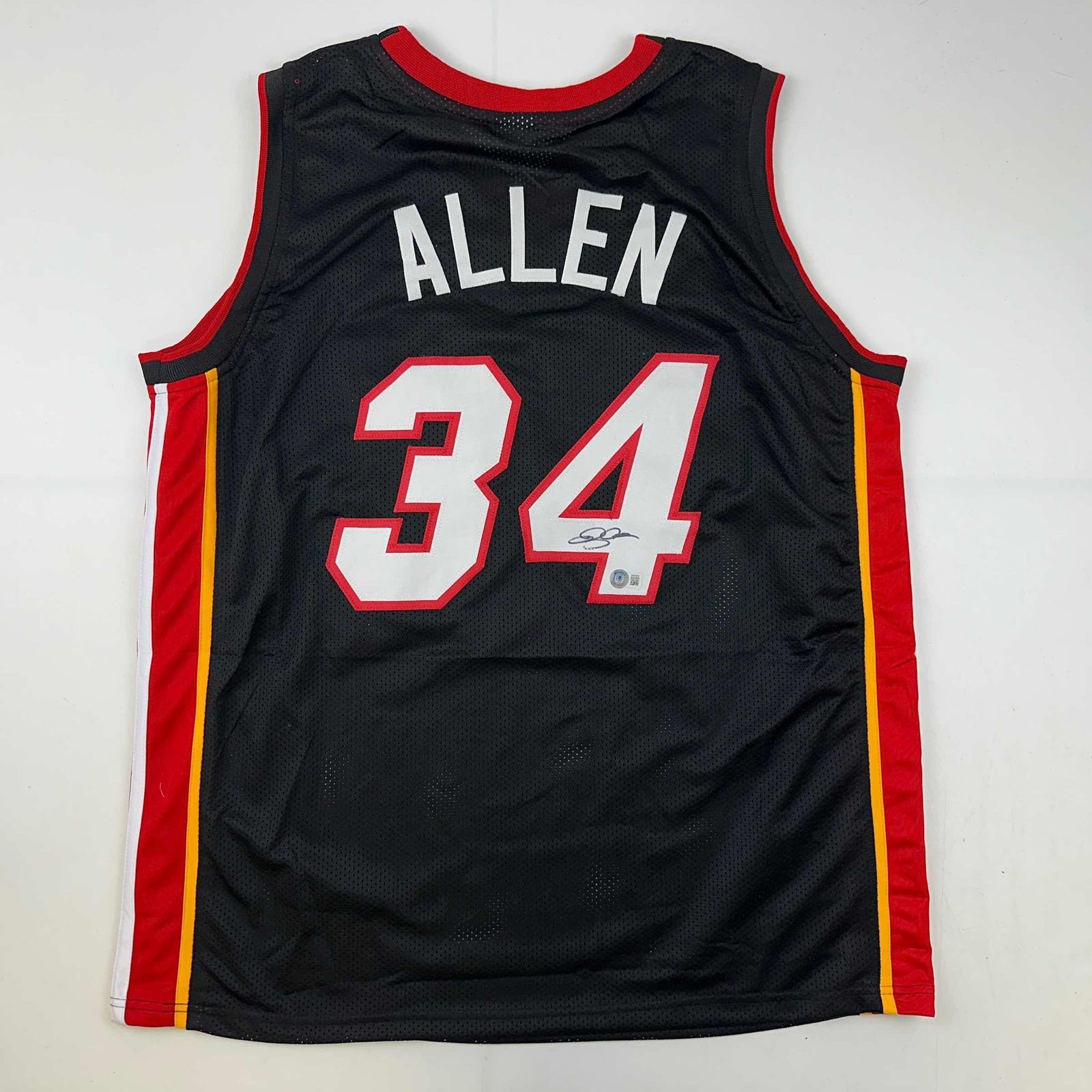Ray Allen Autographed Signed Miami Heat / Miami Black Basketball Jersey Beckett BAS COA 