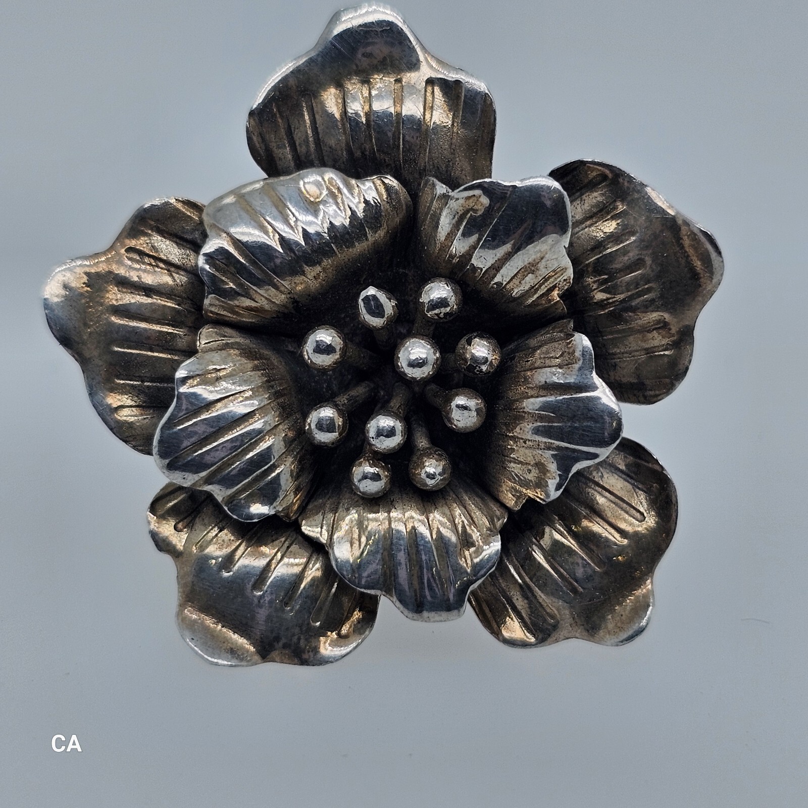 Photo 3 of Sterling Silver Hand Crafted Flower Ring Size M