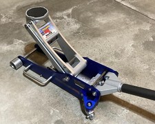 2.5 Ton Low Profile Floor Jack Hydraulic Dual Pump Aluminum Racing Automotive 2.5 Ton Low Profile Floor Jack Hydraulic Dual Pump Aluminum Racing Automotive