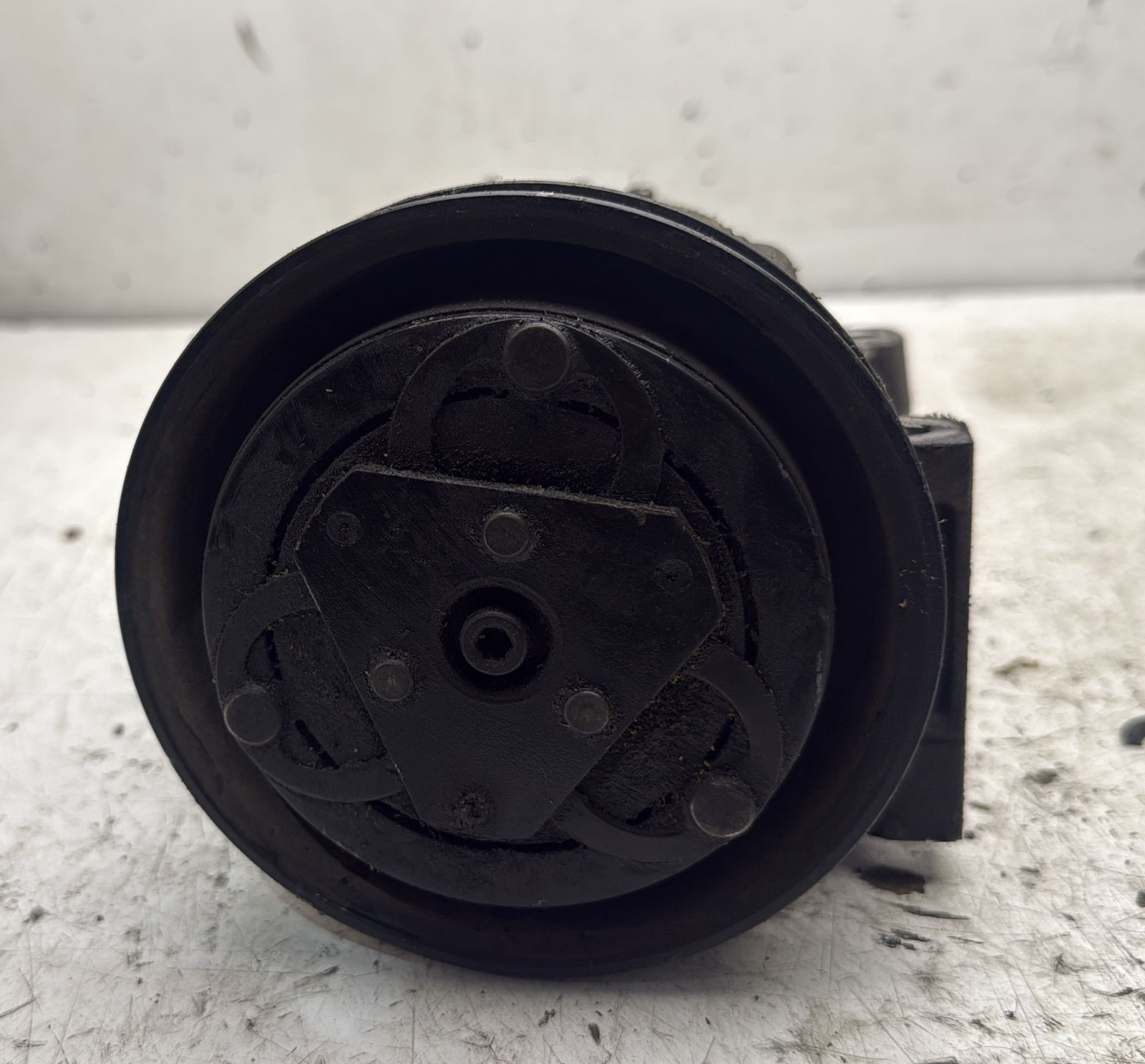 COMPRESSORE ARIA CONDIZIONATA CLIMA A/C PER SMART ForTwo Cabrio (W451) benzina