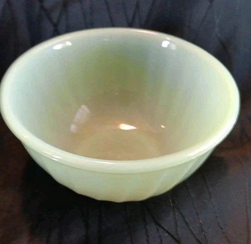 Vtg Fire King Jadeite Jadite Bowl Oven Ware Ribbed Green Glass Bowl 8"