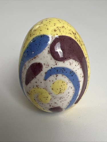 Easter Basket Vintage Mold Ceramic Cream Color w/ Speckles w/ 8 Matching Eggs - Picture 14 of 19