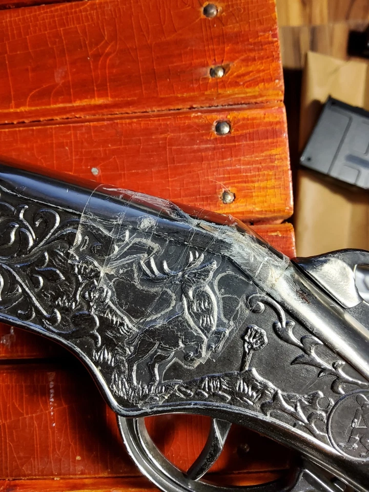 De colección GONHER Palanca Occidental Tapa de Acción Pistola Rifle Juguete España - Solo Piezas Foto 4 de 4