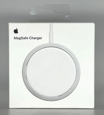 Apple MagSafe Wireless Charger USB-C Fast Charge for iPhone