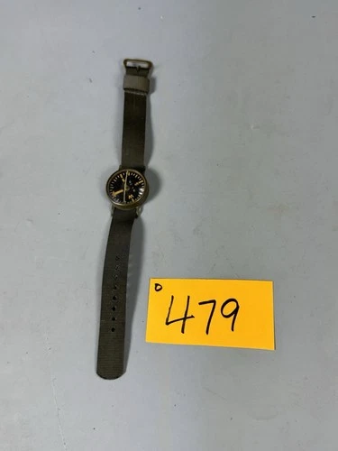 WW2 Era Waltham Military Wrist Compass Watch R-88-C-890 Excellent Condition O479