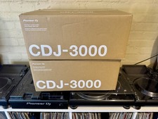 Pioneer DJ CDJ 3000. Alpha Theta. Boxed with Decksaver. (X 2 Available).