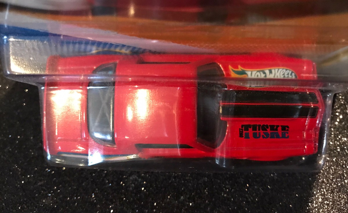 Lot Of 4 Hot Wheels 2012 New Models & Muscle Mania Chevy Camaro In Protect Packs