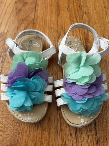 Little Girls White Sandals/ purple/aqua/mint green flowers/Koala Kids size 9 - 第 1/3 張圖片