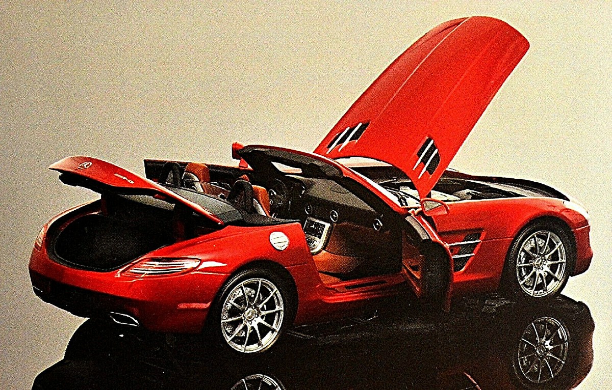 Mercedes-Benz SLS AMG Roadster 2011-13 rot red metallic 1:18