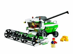 LEGO 7636 City Combine Harvester City Combine