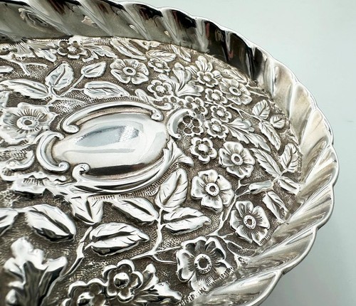 VICTORIAN FLORAL TRINKET DISH TRAY STERLING SILVER BIRMINGHAM 1892 - Picture 4 of 10