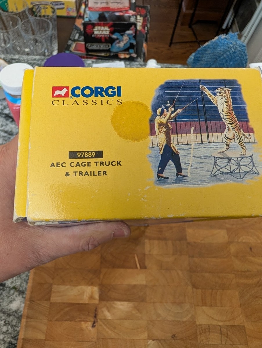 Corgi Classics 97889 AEC Cage Truck and Trailer - Chipper fields