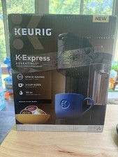 Cafetera Keurig K-Express Essentials negra de un solo servicio K-Cup Pod