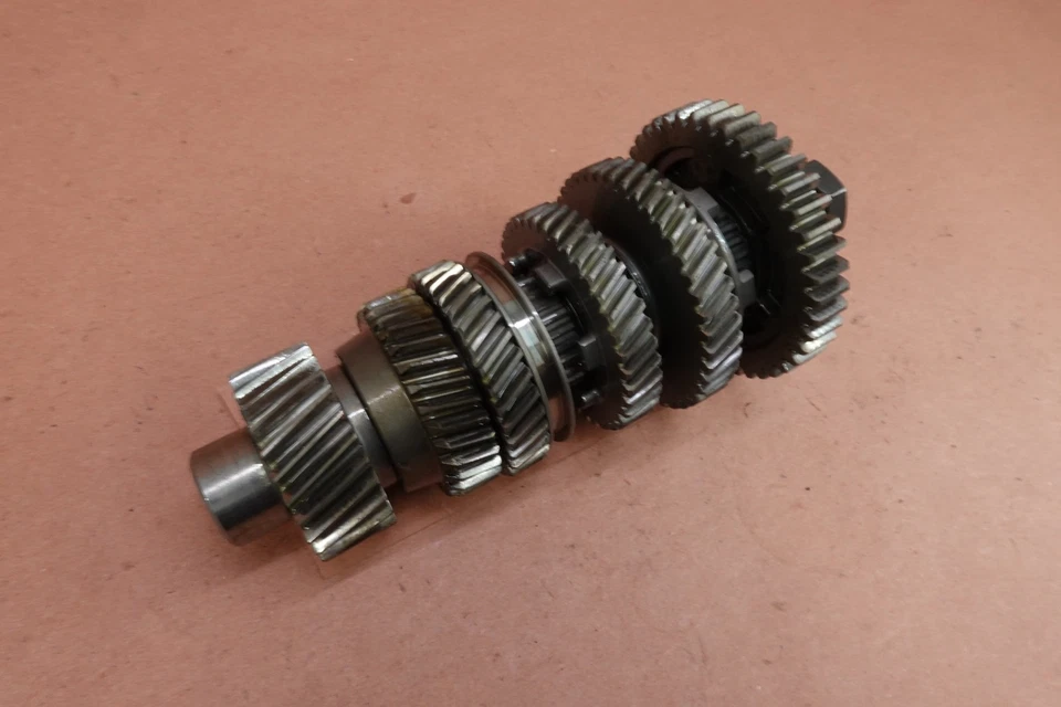 Harley Dyna Super Glide 2007-2011 transmisión FXDC TRANS engranajes tranny Foto 3 de 4