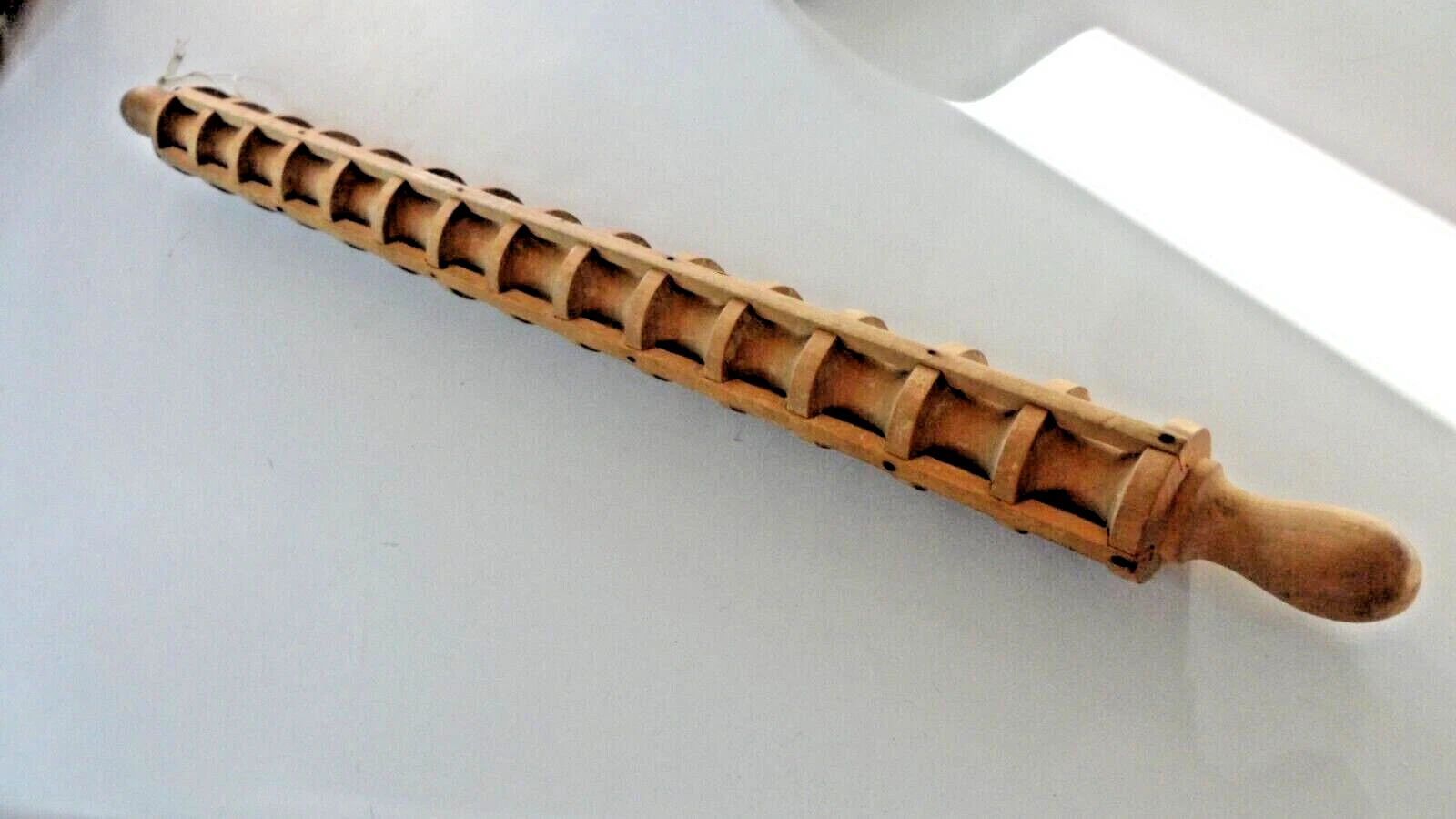 Vtg. Ravioli Rolling pin 14 slot 4 row 24" long H2F Free ShpN