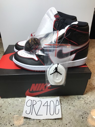 Air Jordan 1 Retro High OG Bloodline 