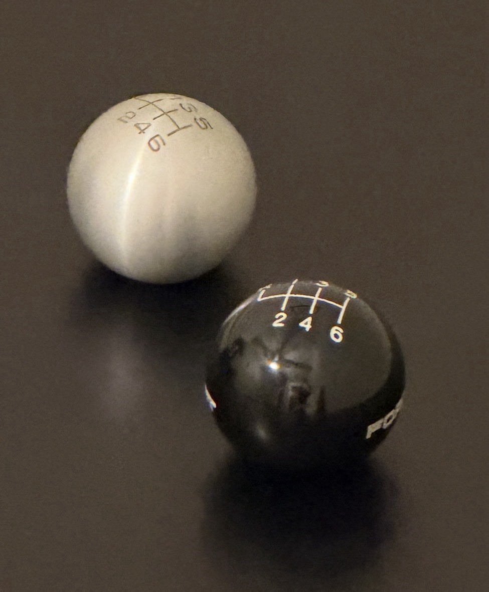 Ford GT 6-Speed Shift Knob Set Black Script & Aluminum