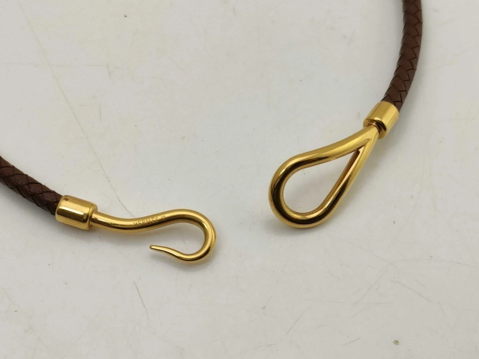Gargantilla HERMES Jumbo de cuero marrón unisex trenzada con herrajes dorados Foto 3 de 4