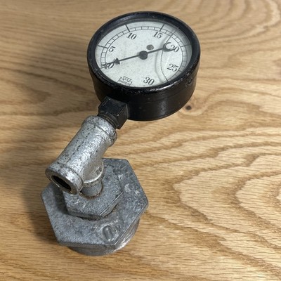 Vintage US Gauge Co. Manometer - Halbmondnadel - 0-30 Bereich * Teile/Reparatur