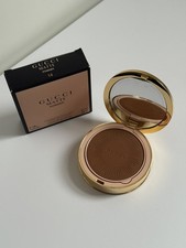 Gucci Beauty Blurring Mattifying Tinted Matte Powder | Shade 14 | New in box