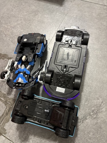 Lotto Auto Giocattolo Telecomandate Modello 350 - Blu, Viola, Bianco - Foto 2 di 2