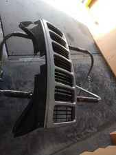 Used Front Grille Fits 2010 Jeep Grand Cherokee Laredo Painted Front Grade A