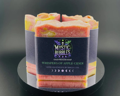 Whispers of Apple Cider Artisan Soap 5 oz   Spiced Apple Scent   Handcrafted Bar