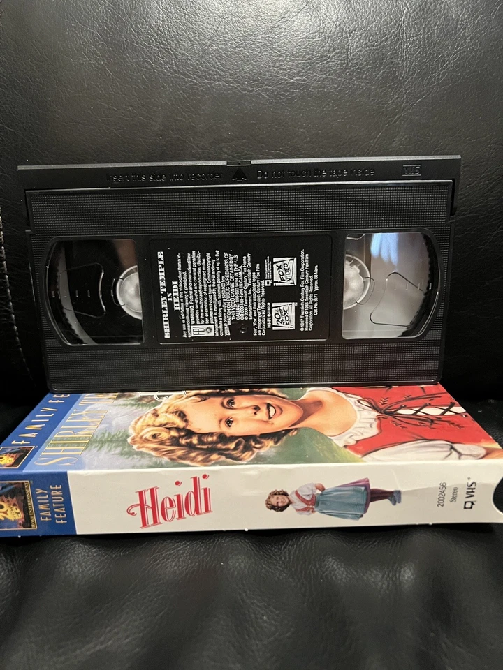 Lot of 13 Family Kids VHS Movies Disney Classics Free Willy Beethoven Home Alone Foto 3 de 4