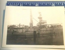WWII - Original Soldiers Photo - Look