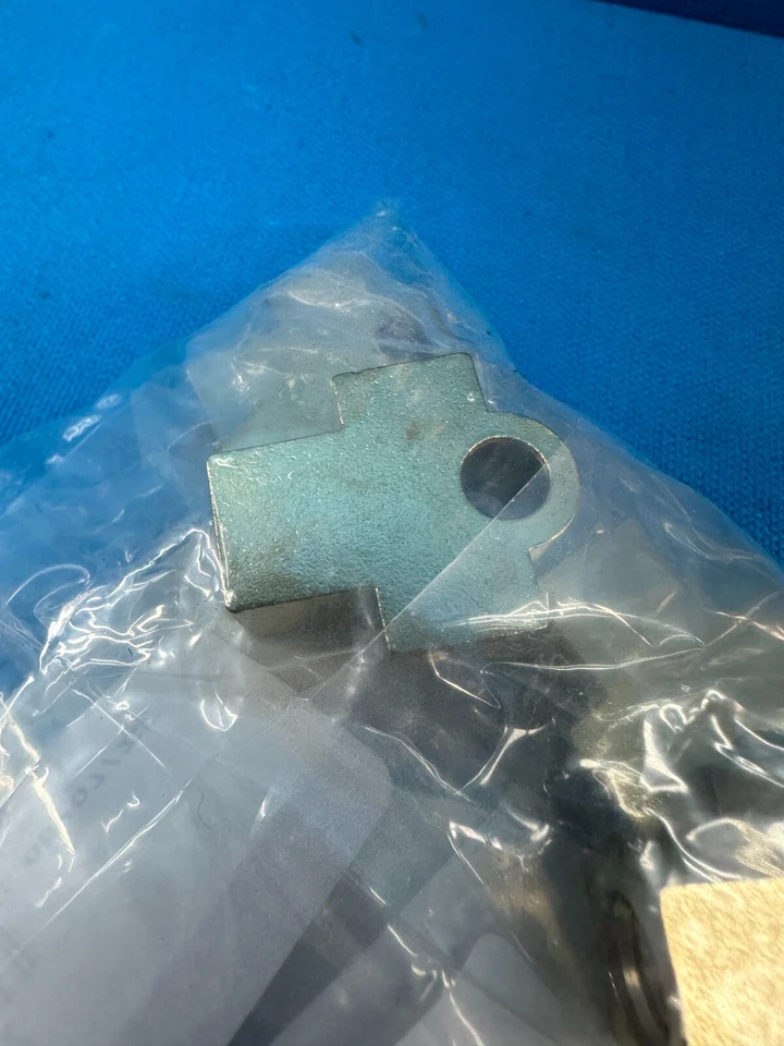 Pacote com 5 - Acessórios para camisetas de freio automotivo Crown J0637432 para Jeep CJ de 1941-1978 - Imagem 4 de 4