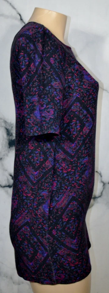 Vestido STARING AT STARS Negro Magenta Violeta Estampado XS Mangas Cortas Sin Forro Foto 4 de 4