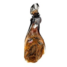 100% IBERICO ACORN-FED SHOULDER Free Range  PALETA DE BELLOTA 100% by Fermin