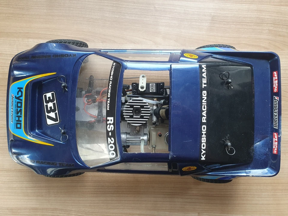 Kyosho Ford RS-200 RS200 4WD 1:10 Vintage Rally Car - Image 2 of 4