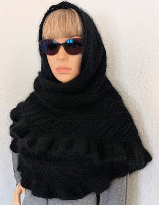 Gestricktes Angorawolle Schal-Kopftuch-Baktus, Hand knitted Angora Shawl-Baktus