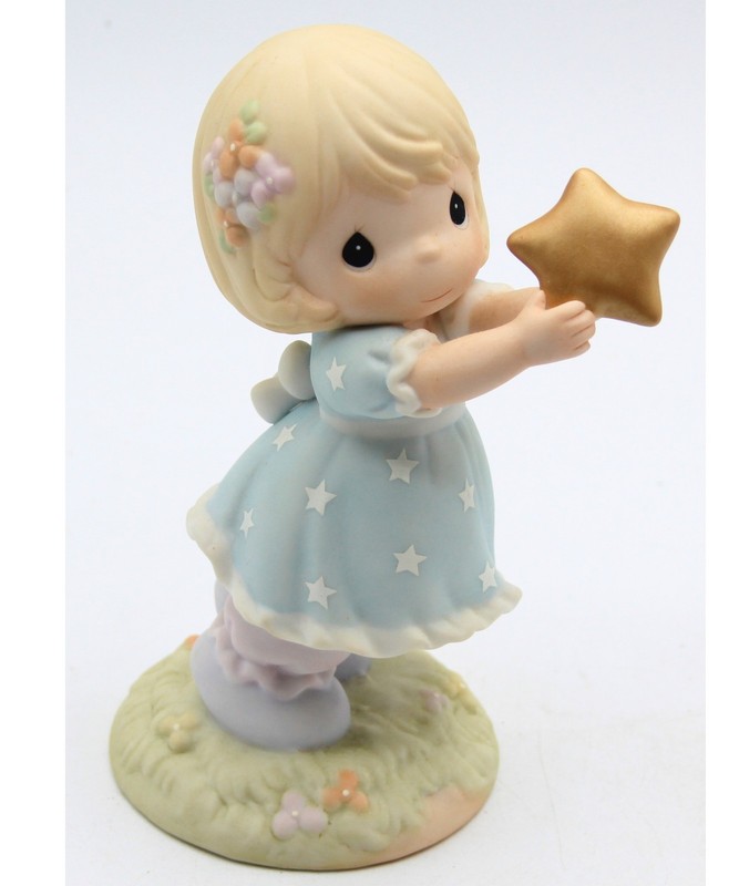 Precious Moments "Reach for the Stars" Figurine Vintage Collectible