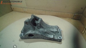 Aggregateträger Halter Lichtmaschine 030145169H VW Golf 1.6 Bj 1997