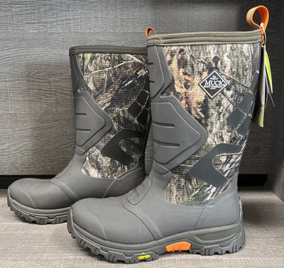 Men's Muck Apex Pro Vibram Artic Grip All Terrain Boot (Brown)- Size 7