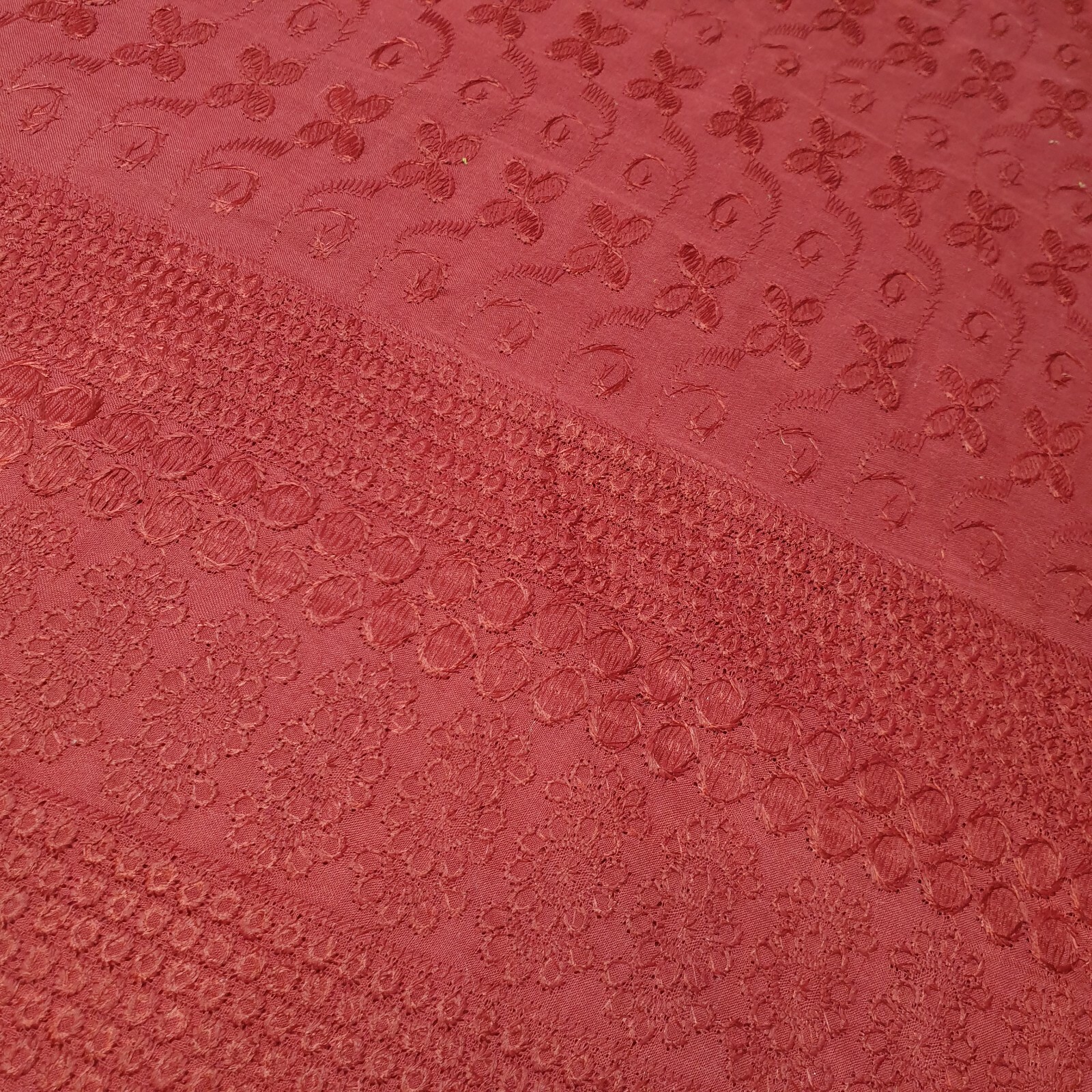 100 Cotton Broderie Anglaise Fabric Embroidery Craft Dress Material 44