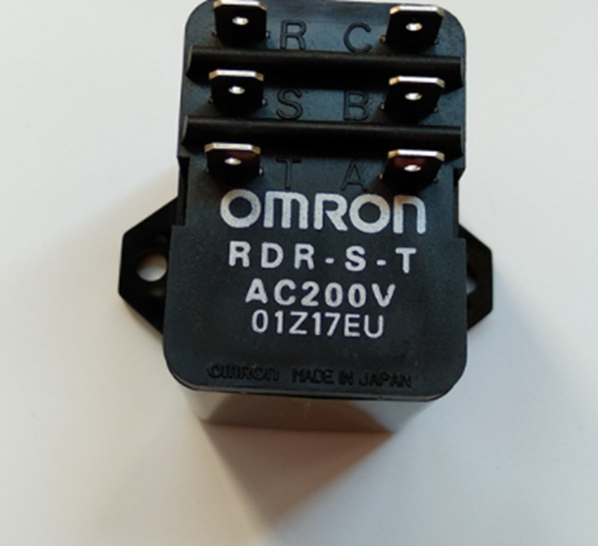 NEW OMRON RDR-S-T Fuse Switch AC 200V | eBay
