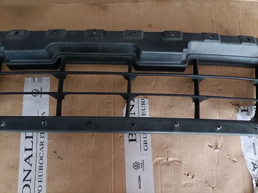 735316604 GRIGLIA PARAURTI ANTERIORE Fiat Panda 2004-2012 Foto 3 de 4