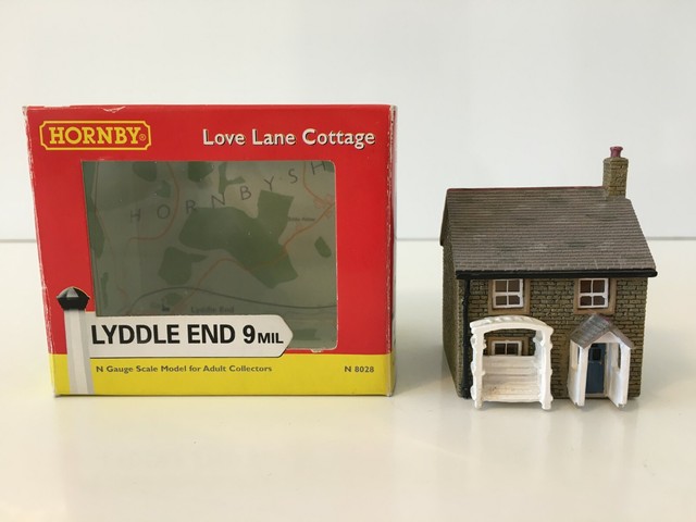 hornby n gauge buildings