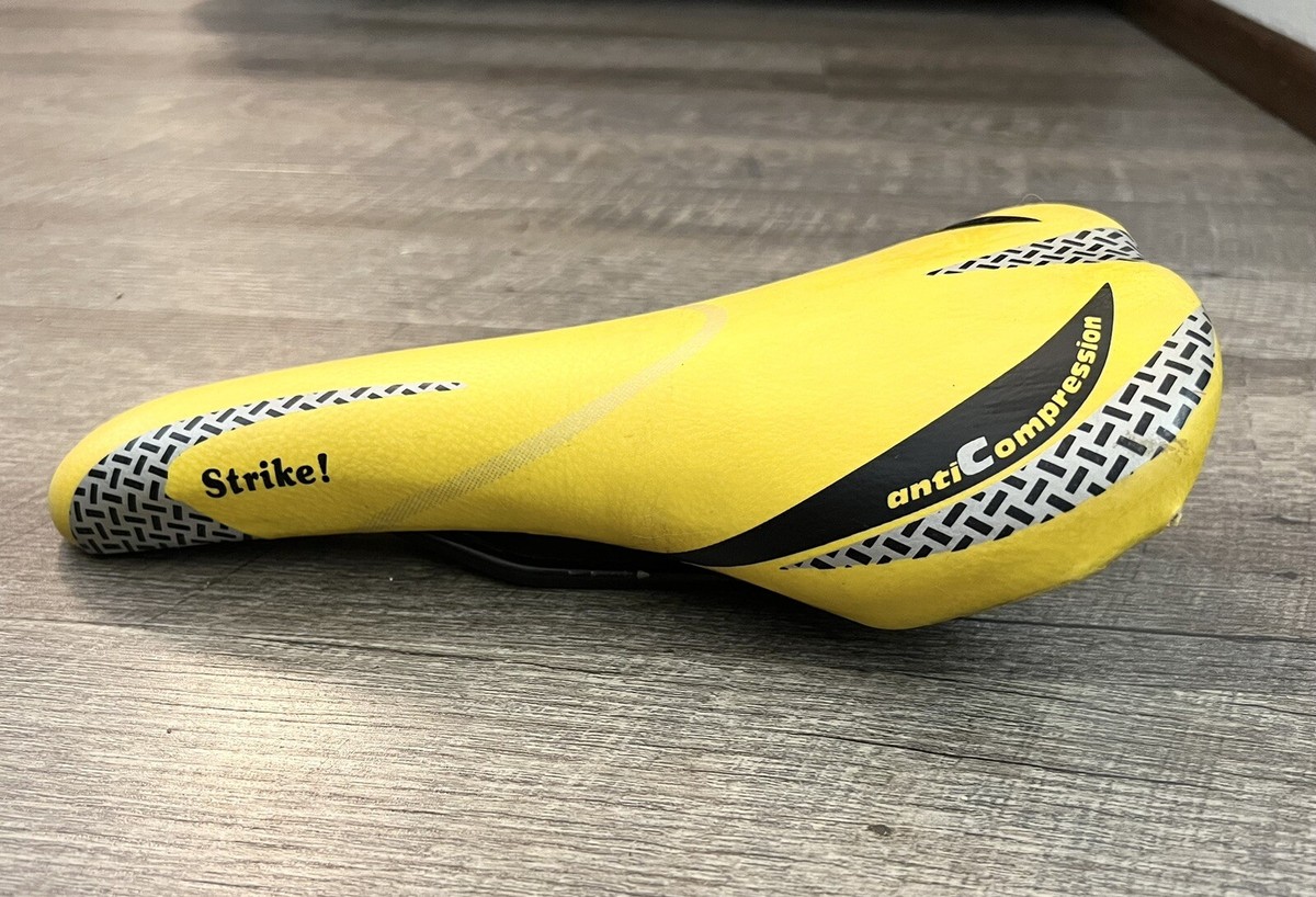 Selle Bassano Strike Saddle; Road Cycling Bike Seat Biking; Yellow 