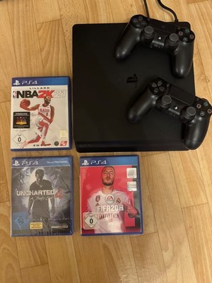 Sony Playstation 4 mit 2 Controller und 3 Spiele