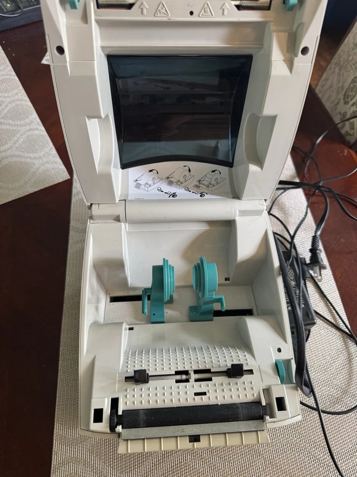 Zebra LP2844 UPS Direct Thermal Shipping Label Printer USB Serial Parallel - Image 2 of 4