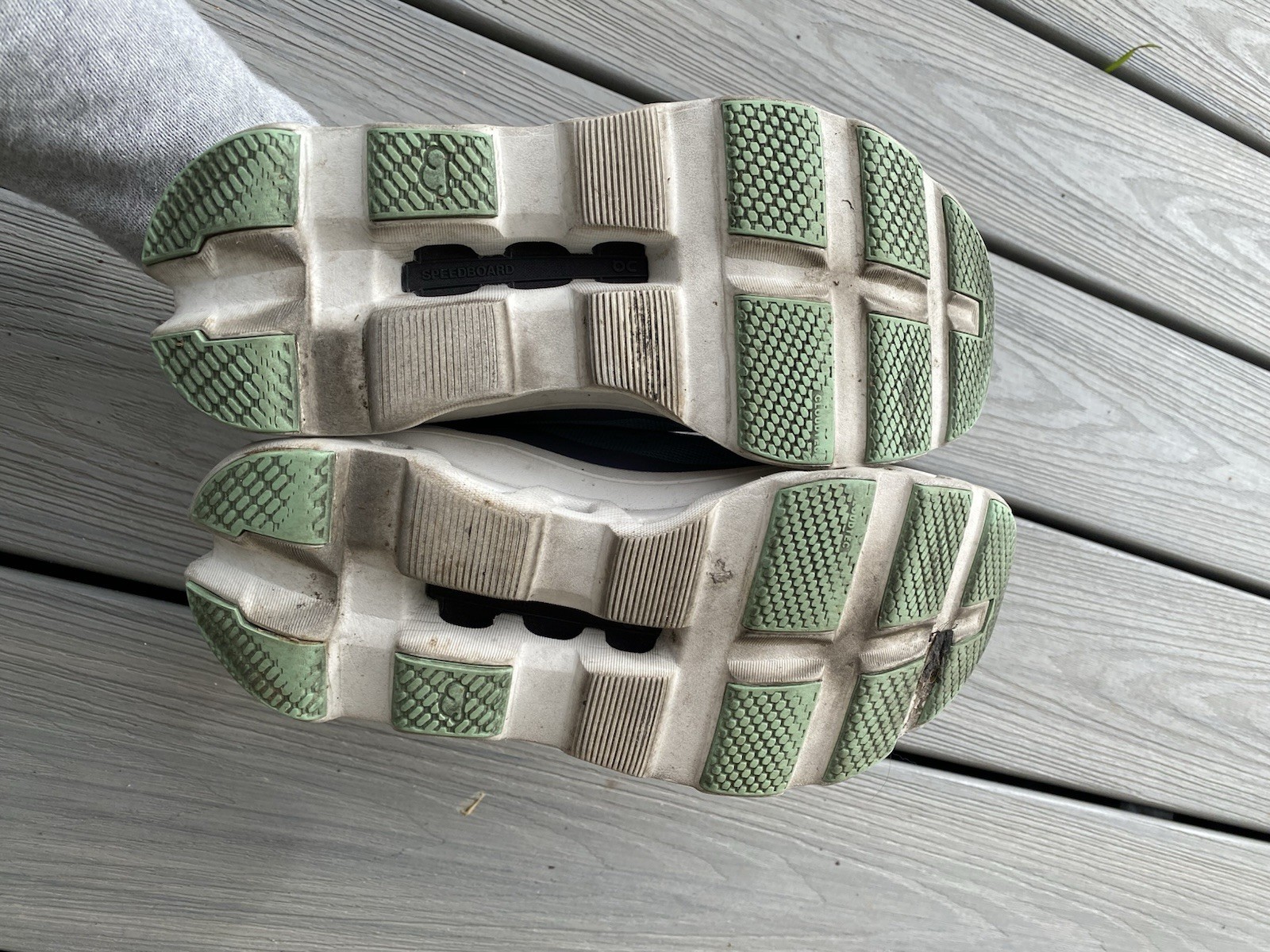 On Cloud Running Shoes - image 4