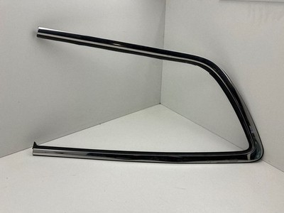 Chrysler Pacifica 2018 Hybrid (Benzin / Elektro) Glasverkleidung hinten NAB53430