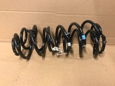 KIA STONIC HYBRID REAR COIL SPRINGS DRIVER + PASSENGER 55335-H8FC0 2021-2024 J23
