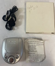 FM Digital w/Ear Buds, Instructions, Box - Tested & Works