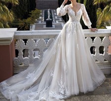 Long Sleeve Lace Appliqued Wedding Dresses V Neck A Line Bridal Gown Sweep Train