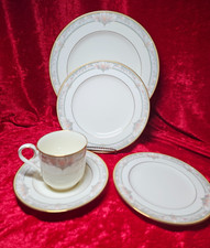 NORITAKE BARRYMORE  5-Piece Place Setting - E...